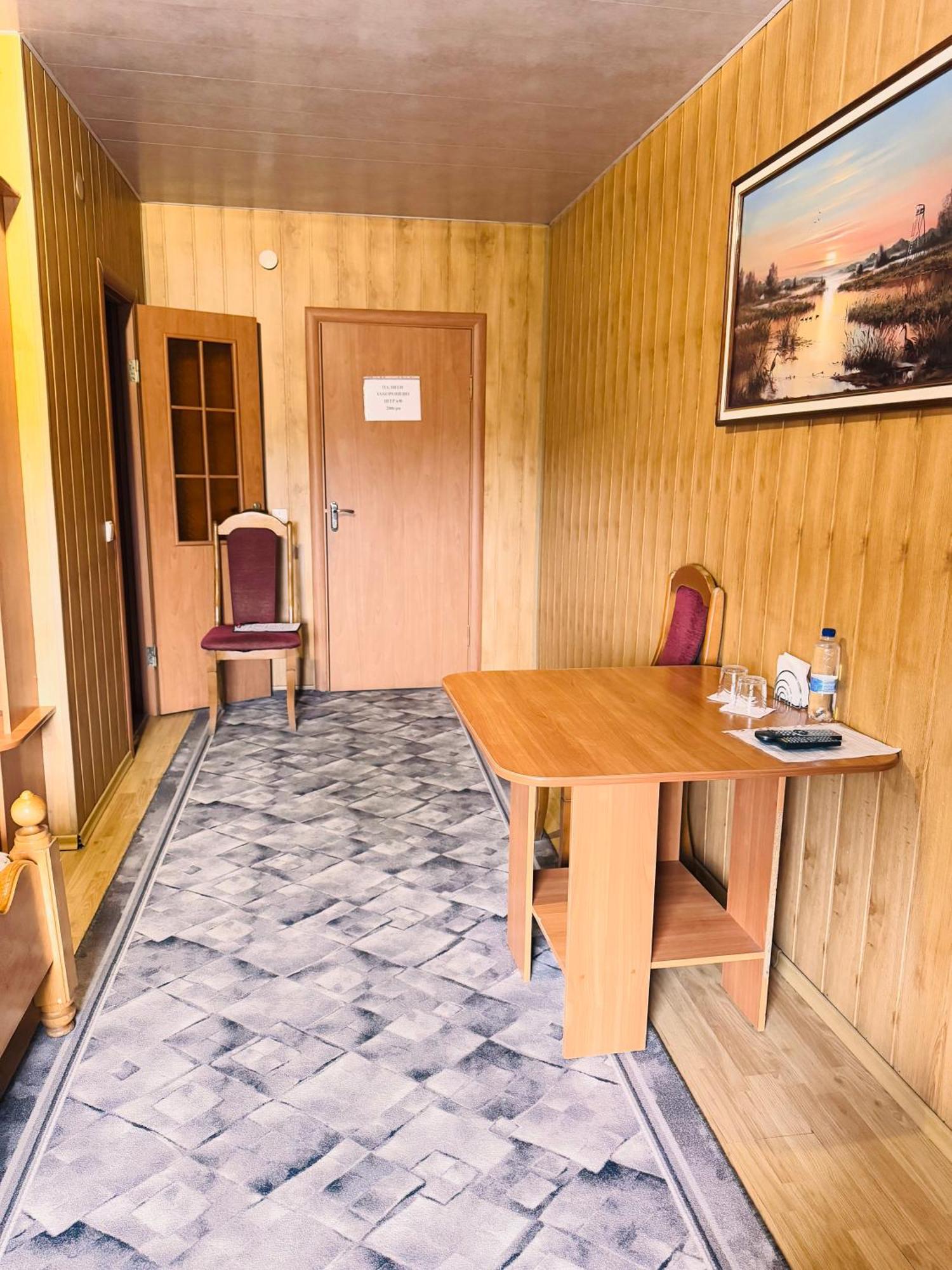 Pid Yavorom Hotel Drogomirchany Ngoại thất bức ảnh