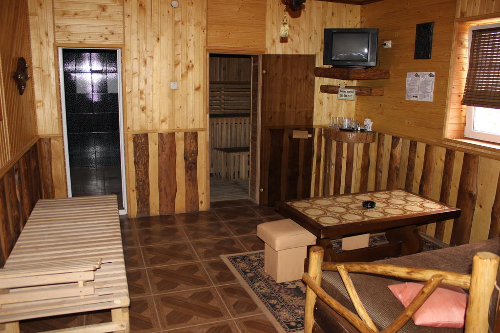 Pid Yavorom Hotel Drogomirchany Ngoại thất bức ảnh